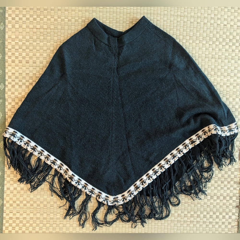 NWT ML Kessler Cottage Industries Handmade Alpaca Poncho Made in Peru